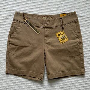 Hybrid & Company Khaki Shorts Women’s Size 11 Dark Khaki NWT Stretch Chino